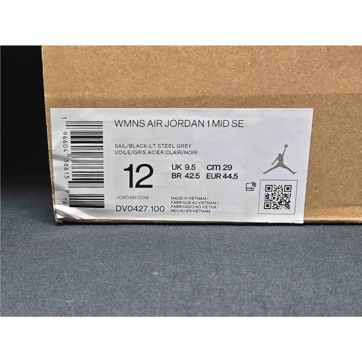 Nike shoes - Air Jordan 1 Mid SE - DV0427-100 - Black 9