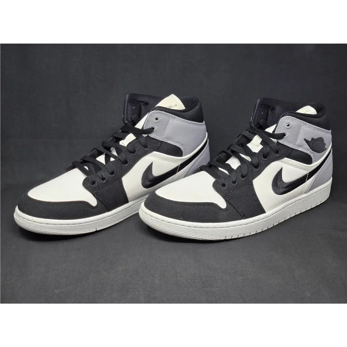 Nike shoes - Air Jordan 1 Mid SE - DV0427-100 - Black 10