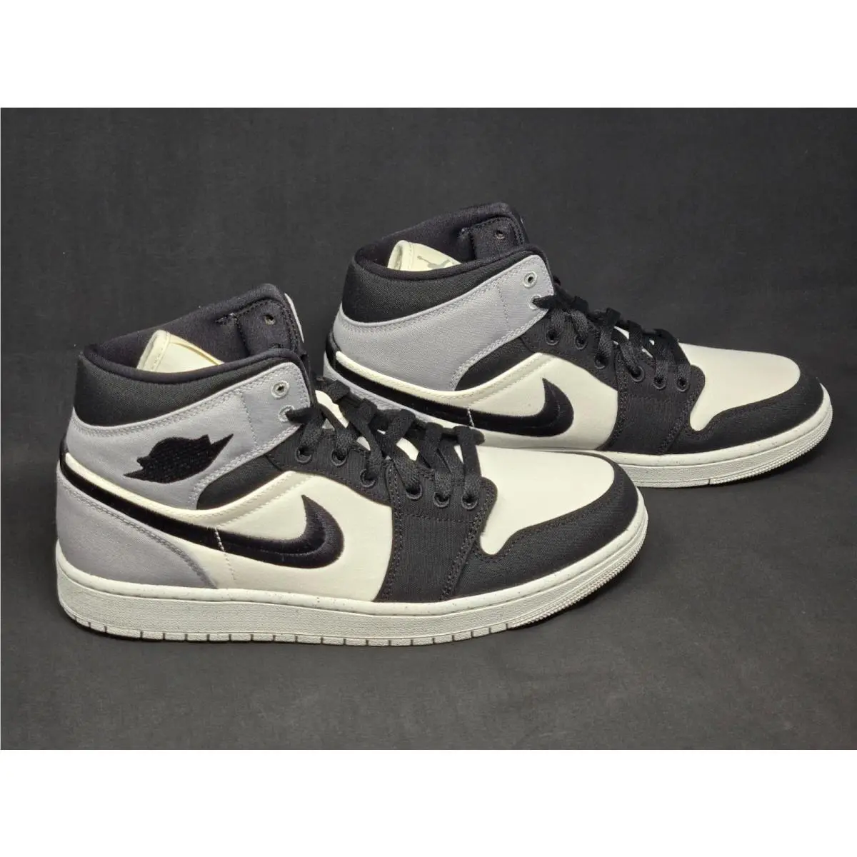 Nike shoes - Air Jordan 1 Mid SE - DV0427-100 - Black 13