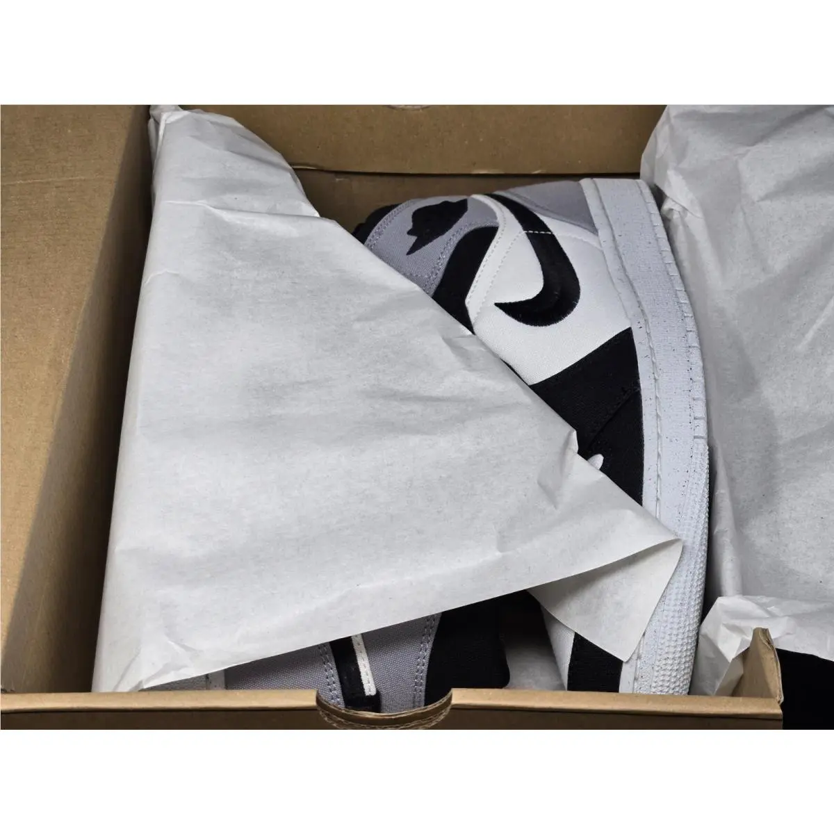 Nike shoes - Air Jordan 1 Mid SE - DV0427-100 - Black 19