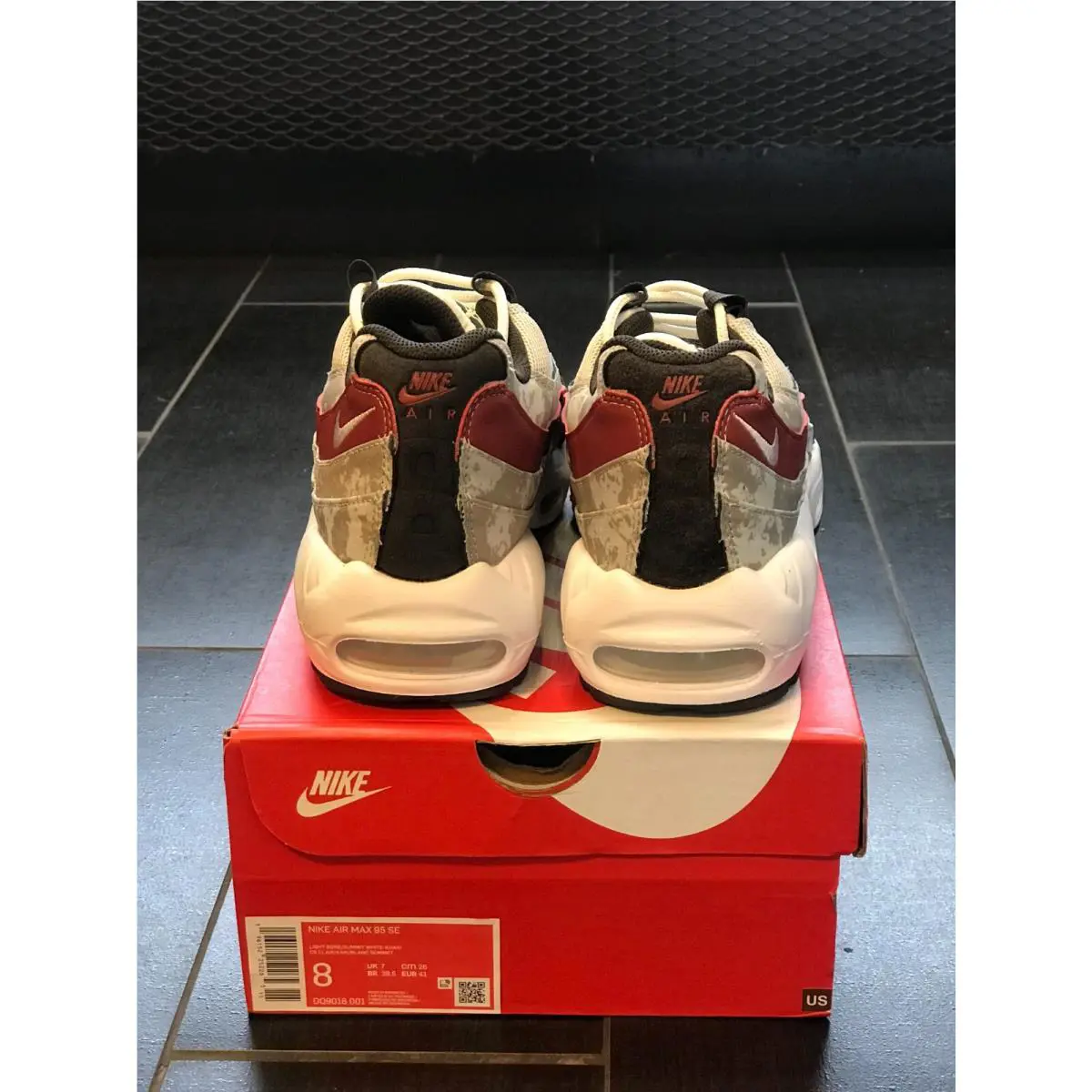 Nike shoes - DQ9016-001 - DQ9016-001 - Light Bone / Red 12