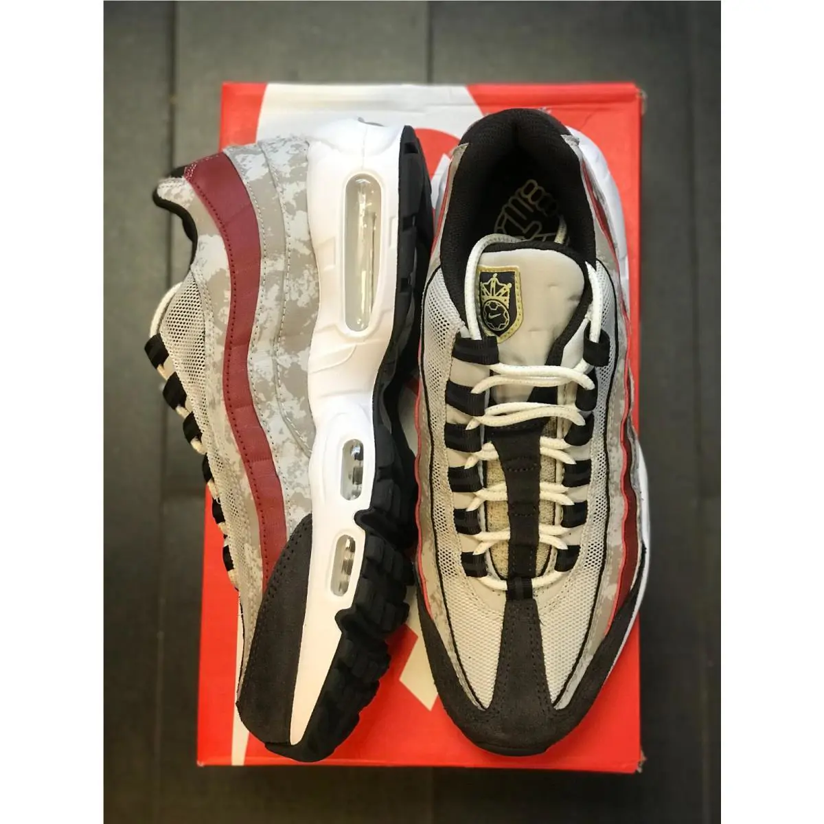 Nike shoes - DQ9016-001 - DQ9016-001 - Light Bone / Red 15