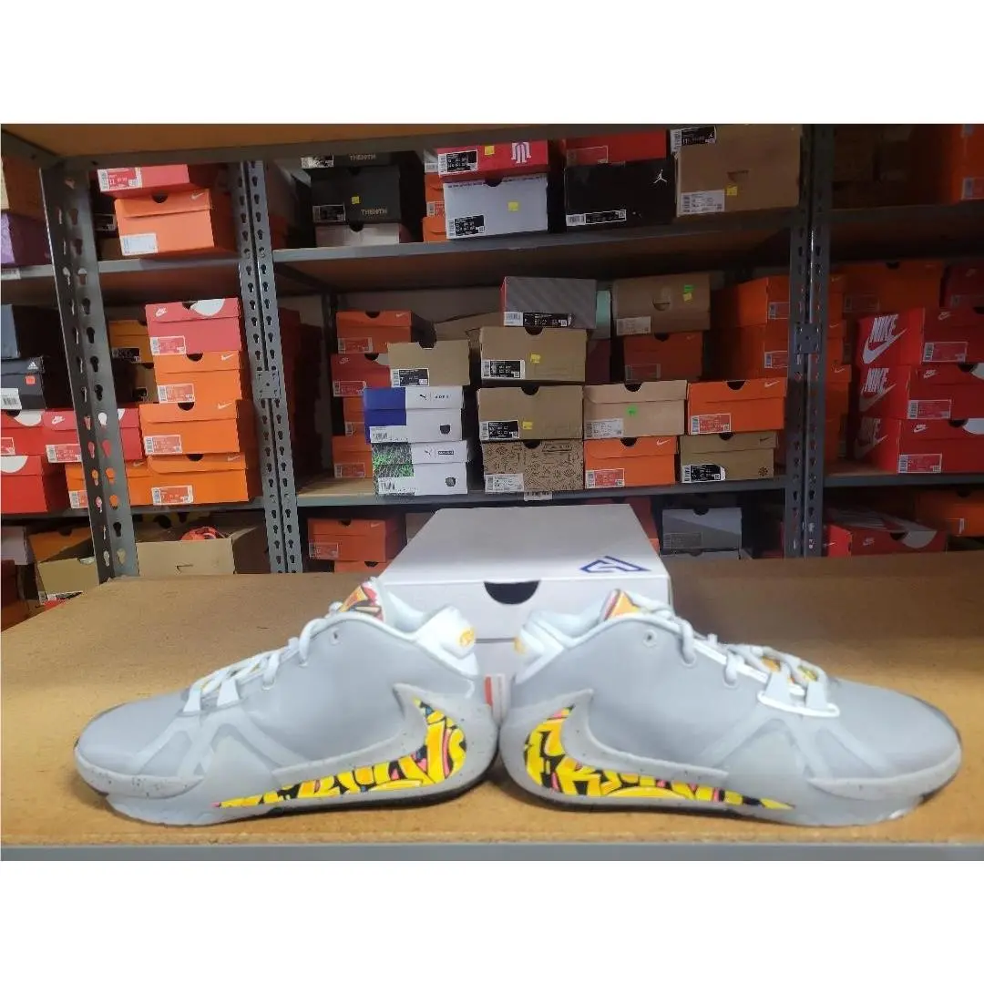 Nike shoes - Nike Zoom Freak 1 - Zoom Freak - Metallic Silver 0