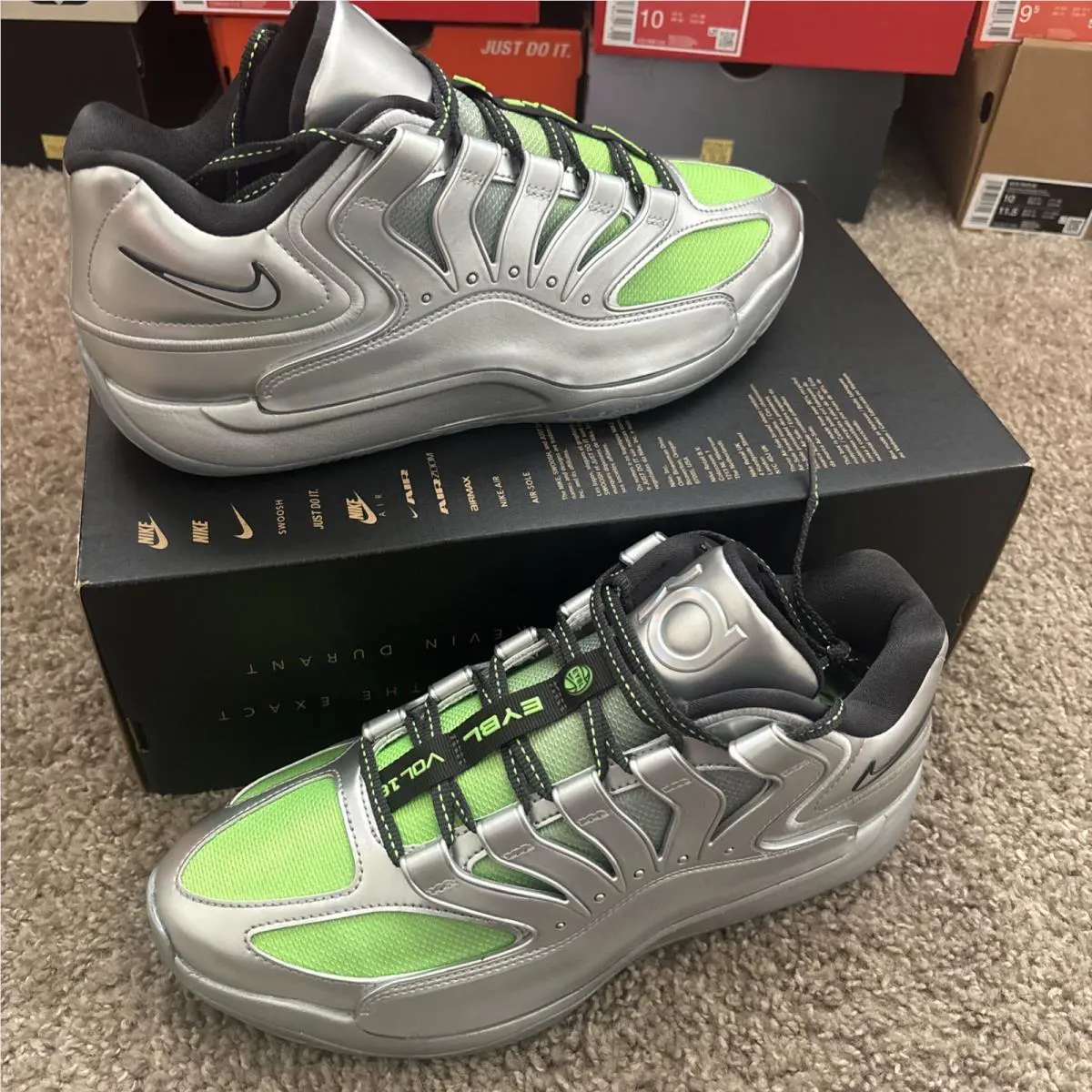 Nike shoes - Nike KD 18 - IF2519-001 - Silver 0