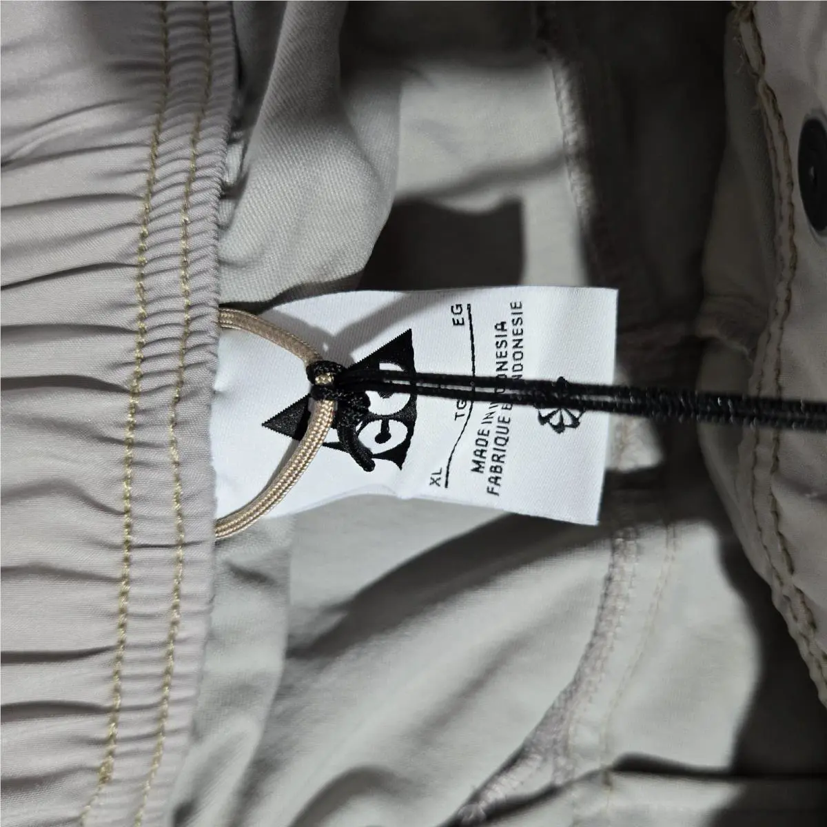 Nike clothing - Nike ACG Smith Summit - ACG Smith Summit - FN0428009 - Beige 2