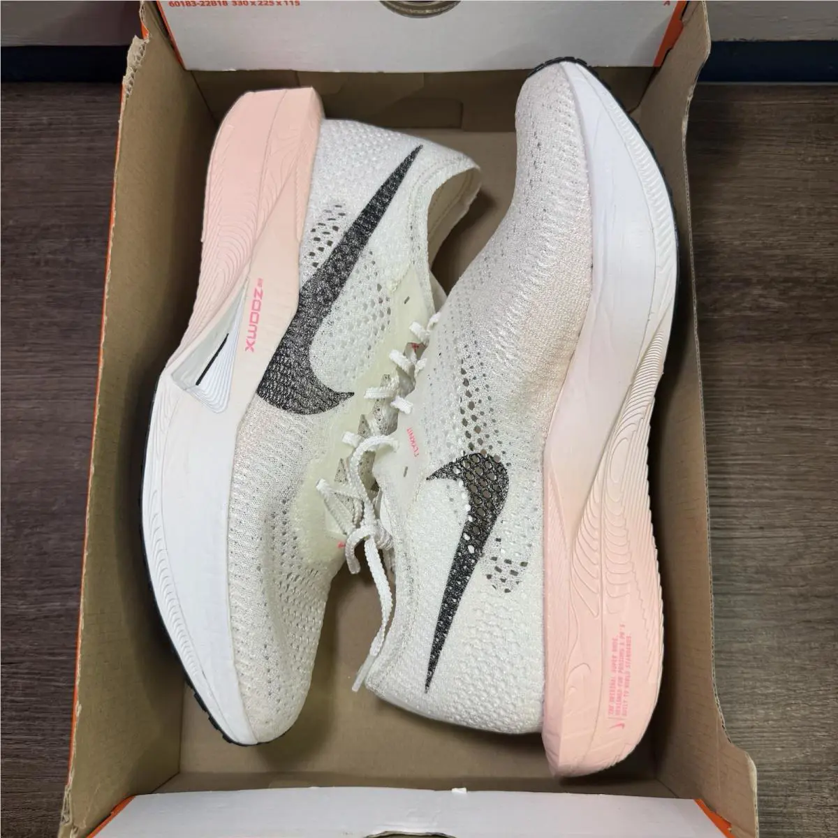 Nike shoes - Nike ZoomX Vaporfly Next% 3 - DV4130-103 - Ivory 1