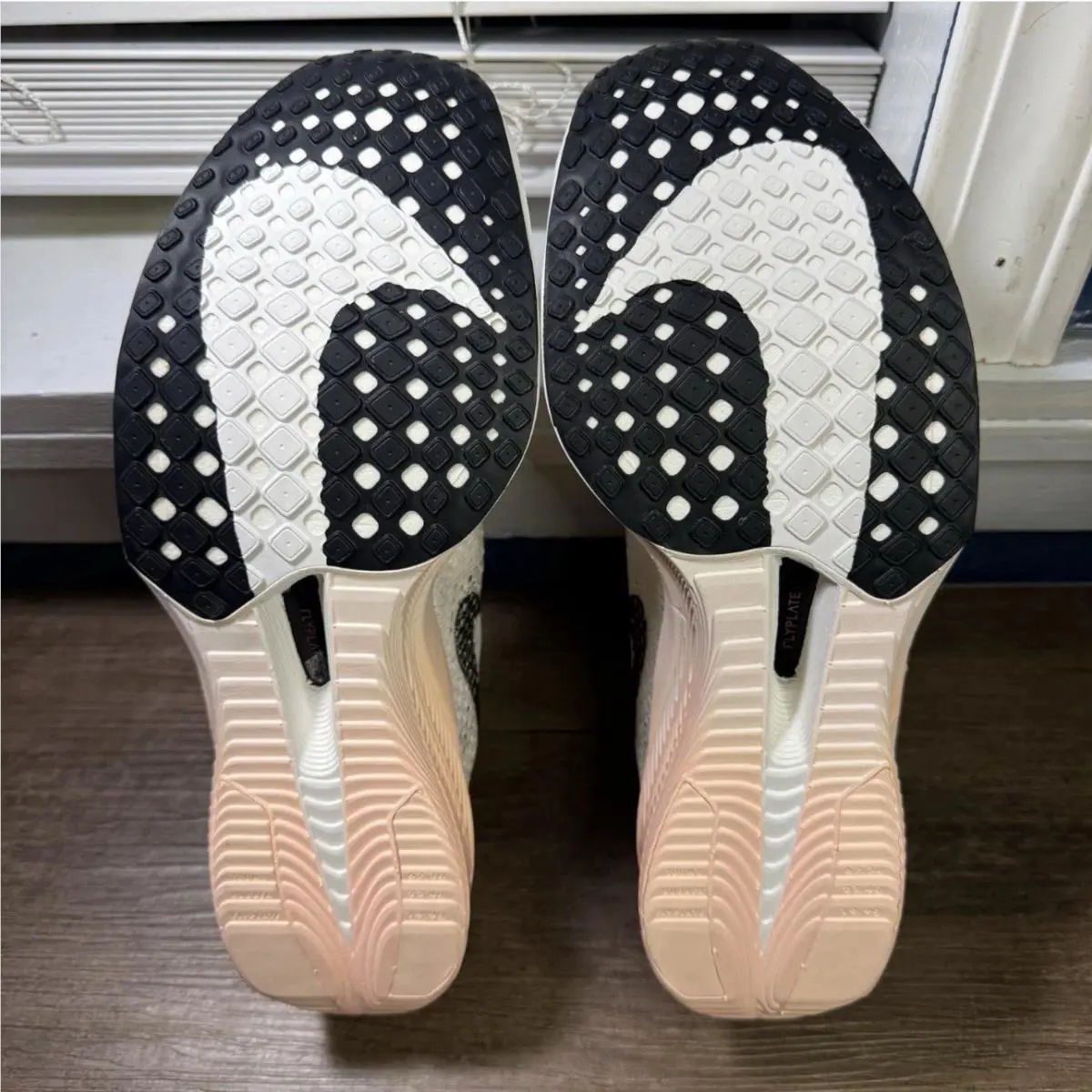 Nike shoes - Nike ZoomX Vaporfly Next% 3 - DV4130-103 - Ivory 6