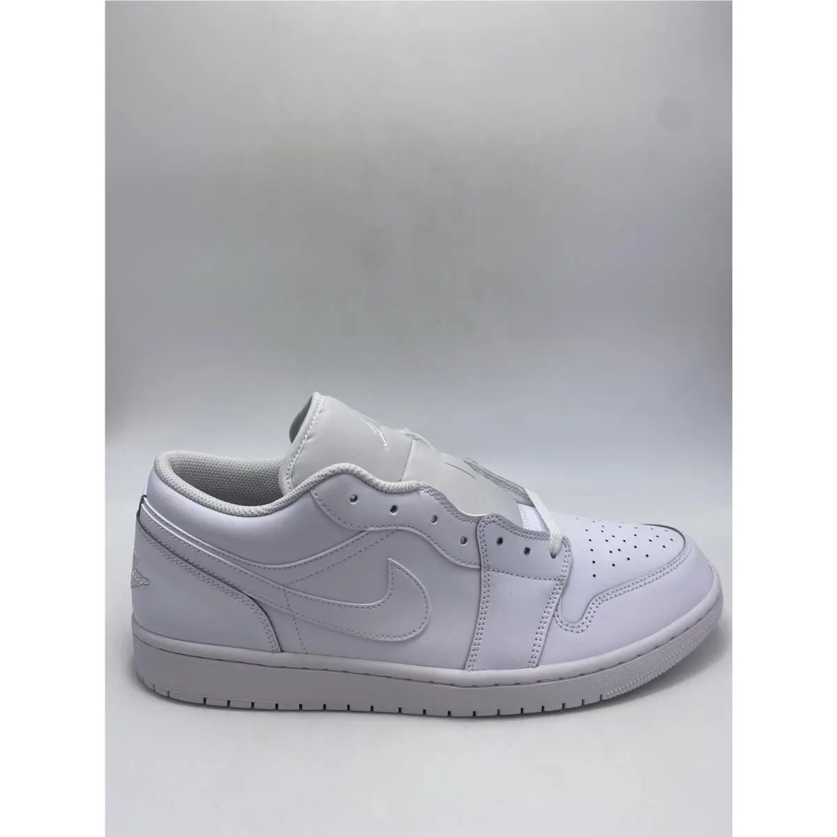 Nike shoes - Nike Air Jordan 1 - Air - 553558-136 - White (UPC: 196149780917) 0