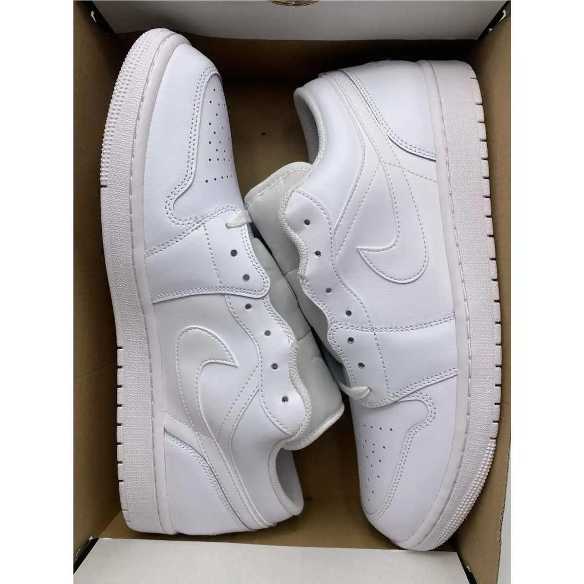 Nike shoes - Nike Air Jordan 1 - Air - 553558-136 - White (UPC: 196149780917) 5