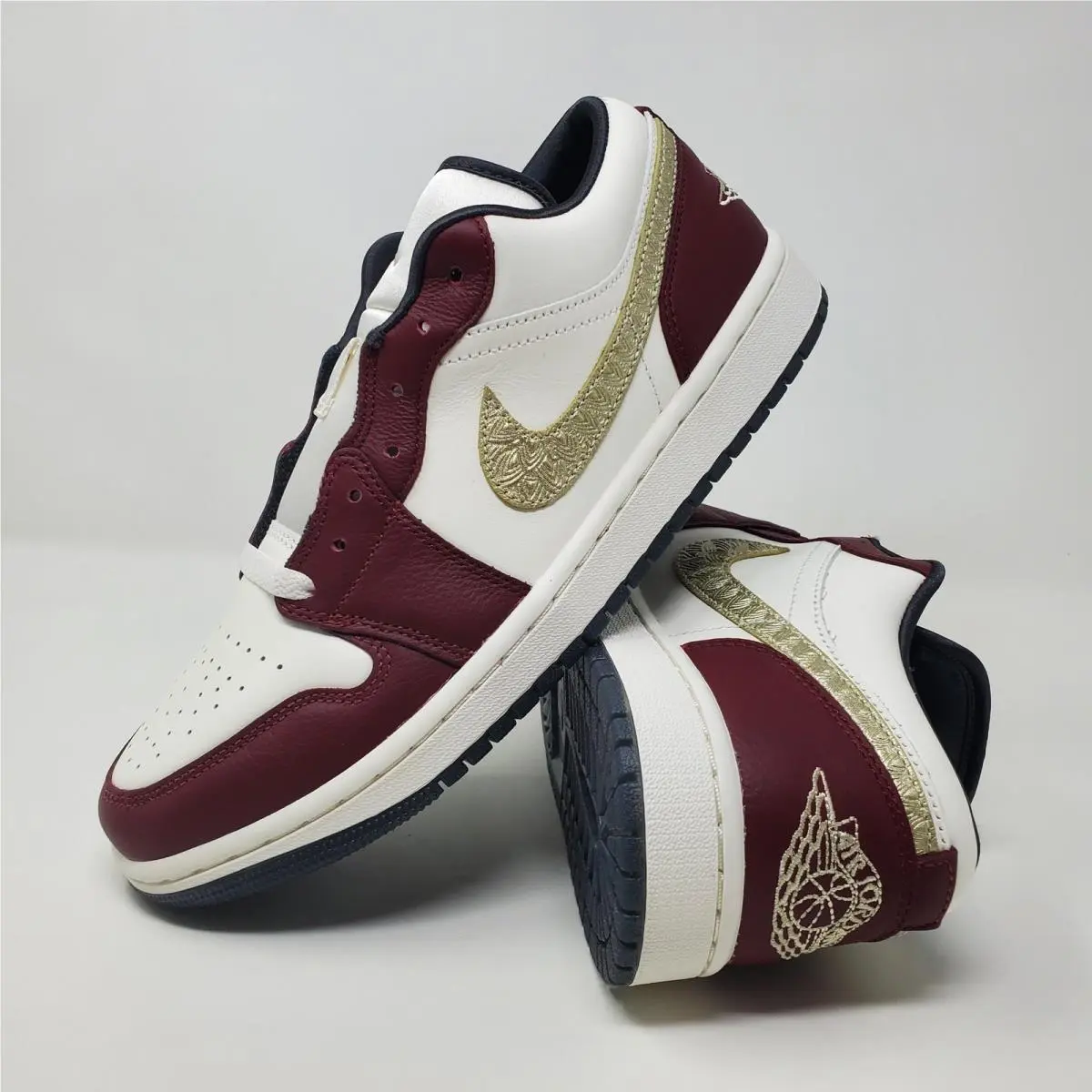 Jordan 1 Low Woman`s Size 10.5 SE Cny `year of The Dragon FJ5735-100