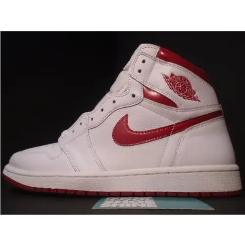 Nike shoes - Nike Air Jordan 1 Retro High OG - 555088-103 - White 3