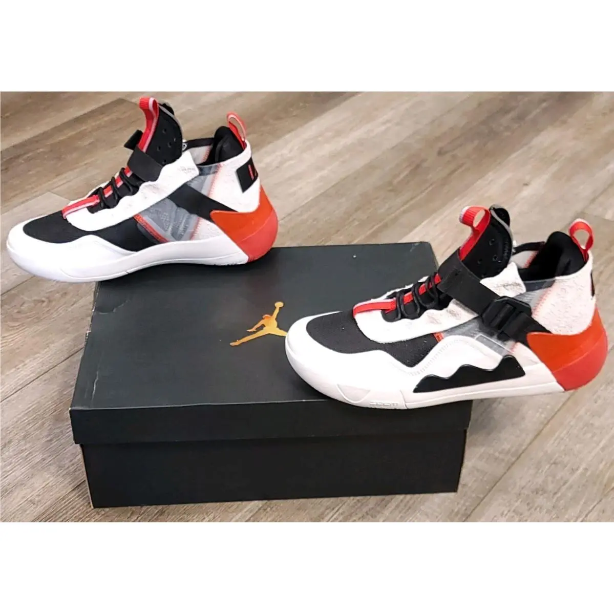 Nike shoes - Air Jordan Defy - Air Defy - CJ7698106 - White (UPC: 193149652831) 1