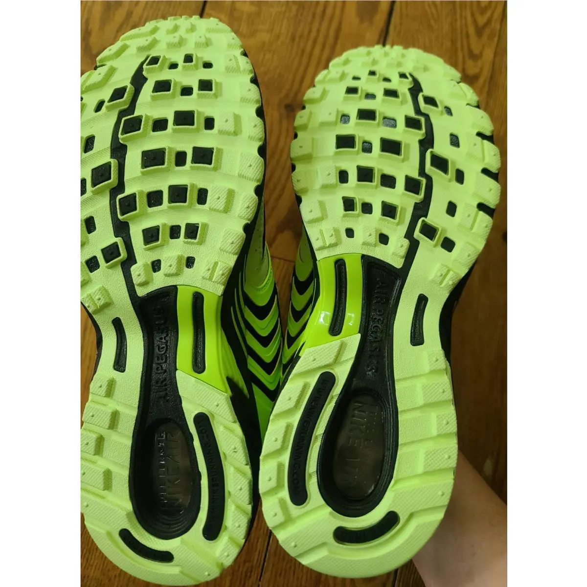 Nike shoes - Air Pegasus 2005 - Air Pegasus - yellow black 4
