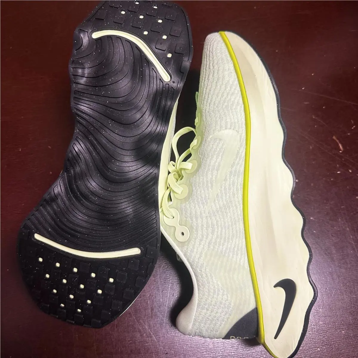 Nike shoes - Green 0