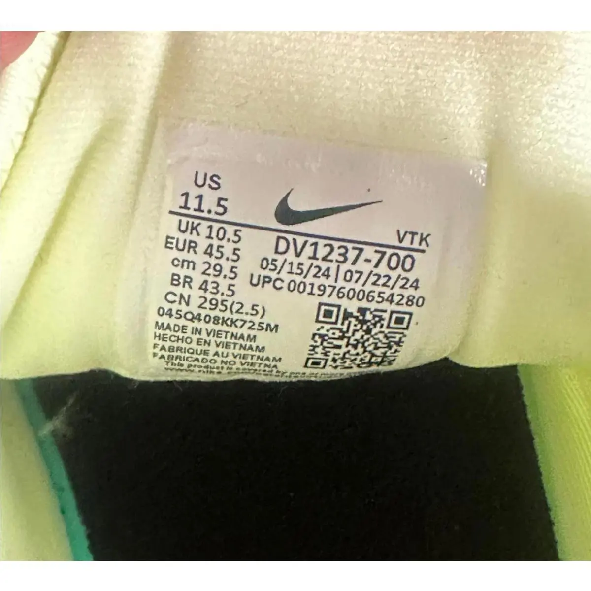 Nike shoes - Green 4