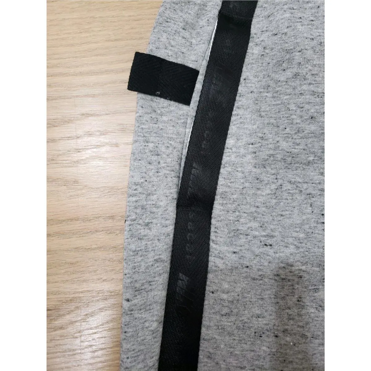 Nike clothing - CW2187-063 - CW2187-063 - Gray (UPC: 194494193802) 1