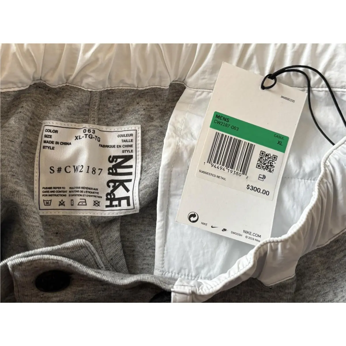 Nike clothing - Nike x Sacai Fleece Sweatpants - CW2187 063 - Gray 0