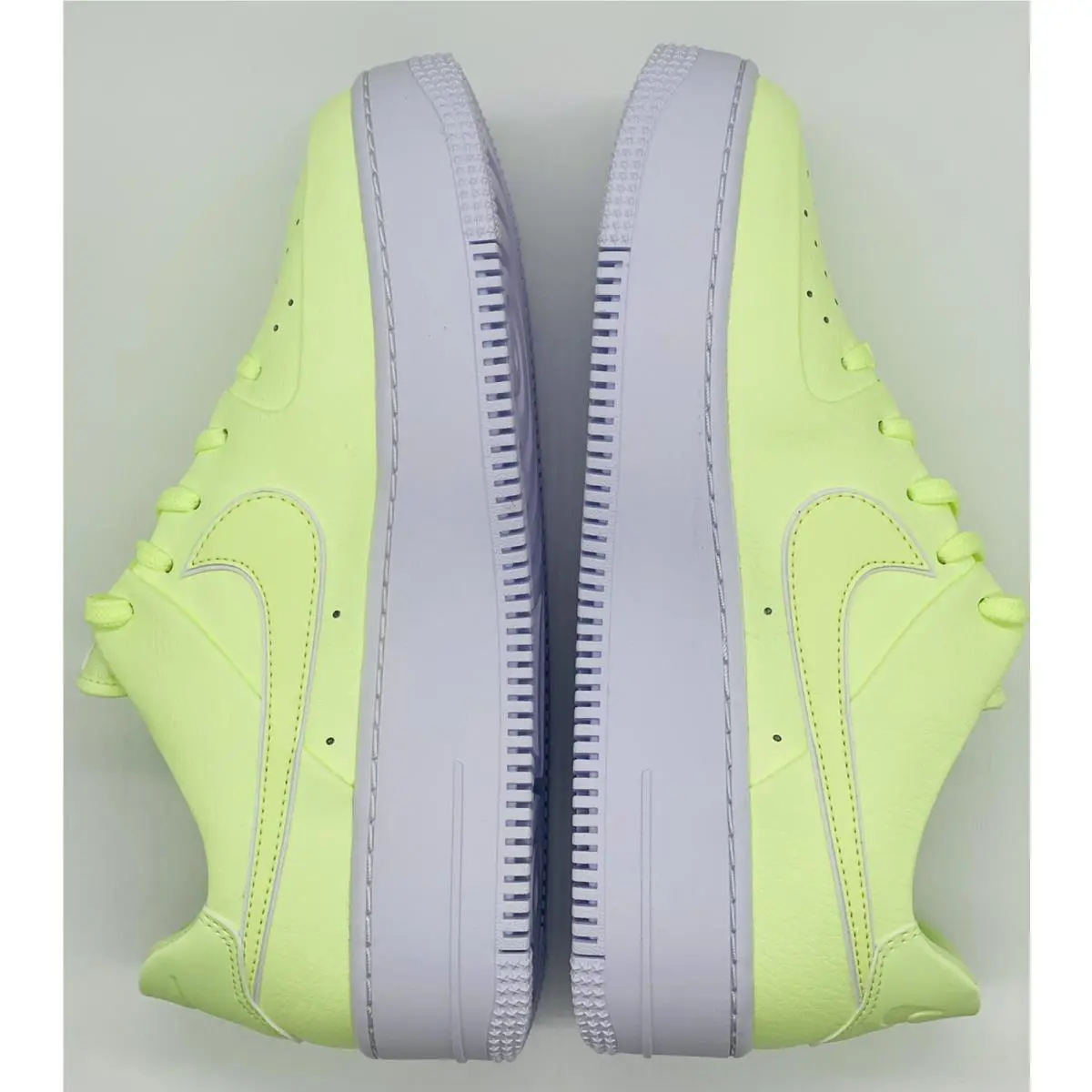 Nike shoes - CJ1642700 - CJ1642 700 - Barely Volt/Barely Volt (UPC: 194493893475) 4