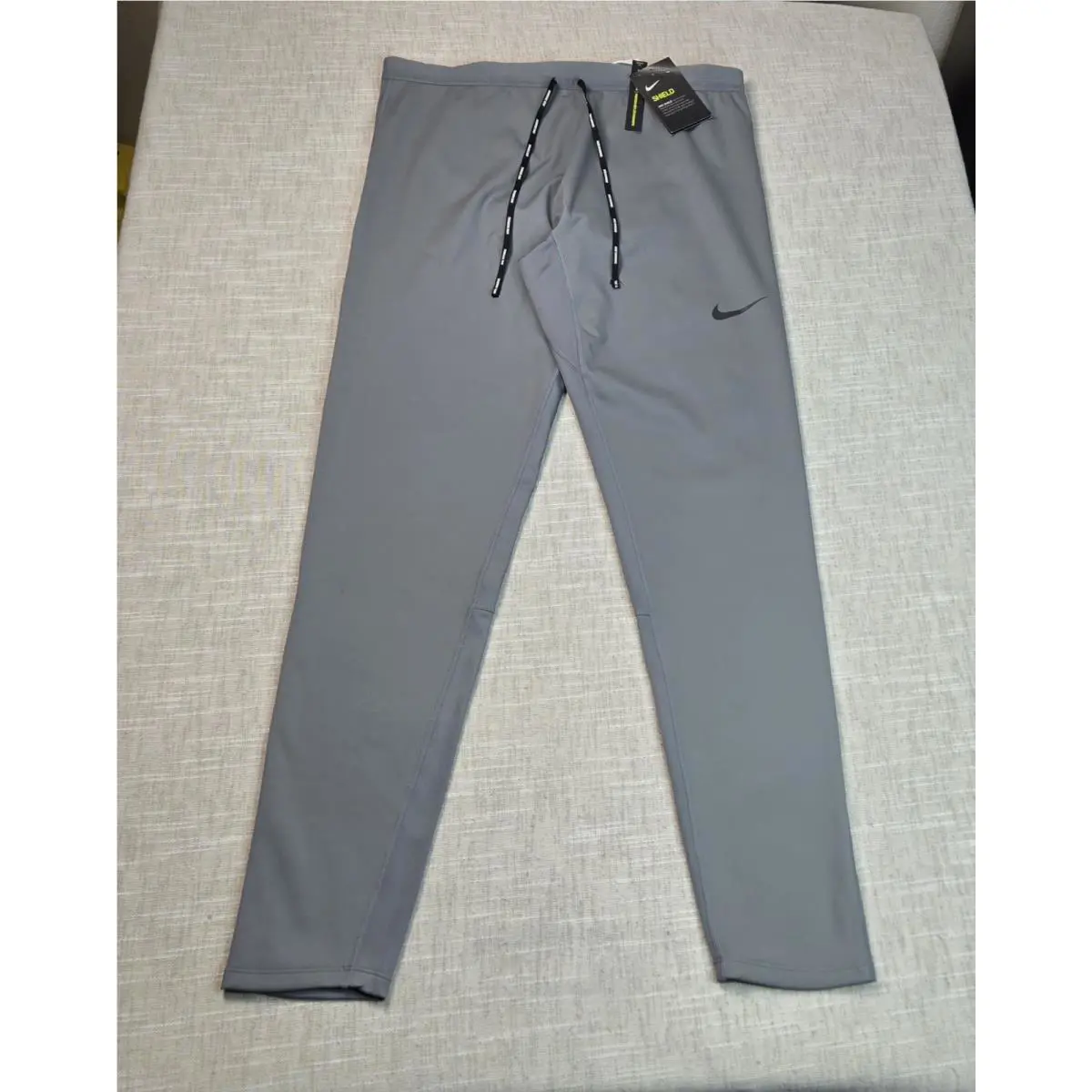 Nike clothing - NIKE Shield Running Tights Pants Reflective - CU6077-070 - Gray Black 0