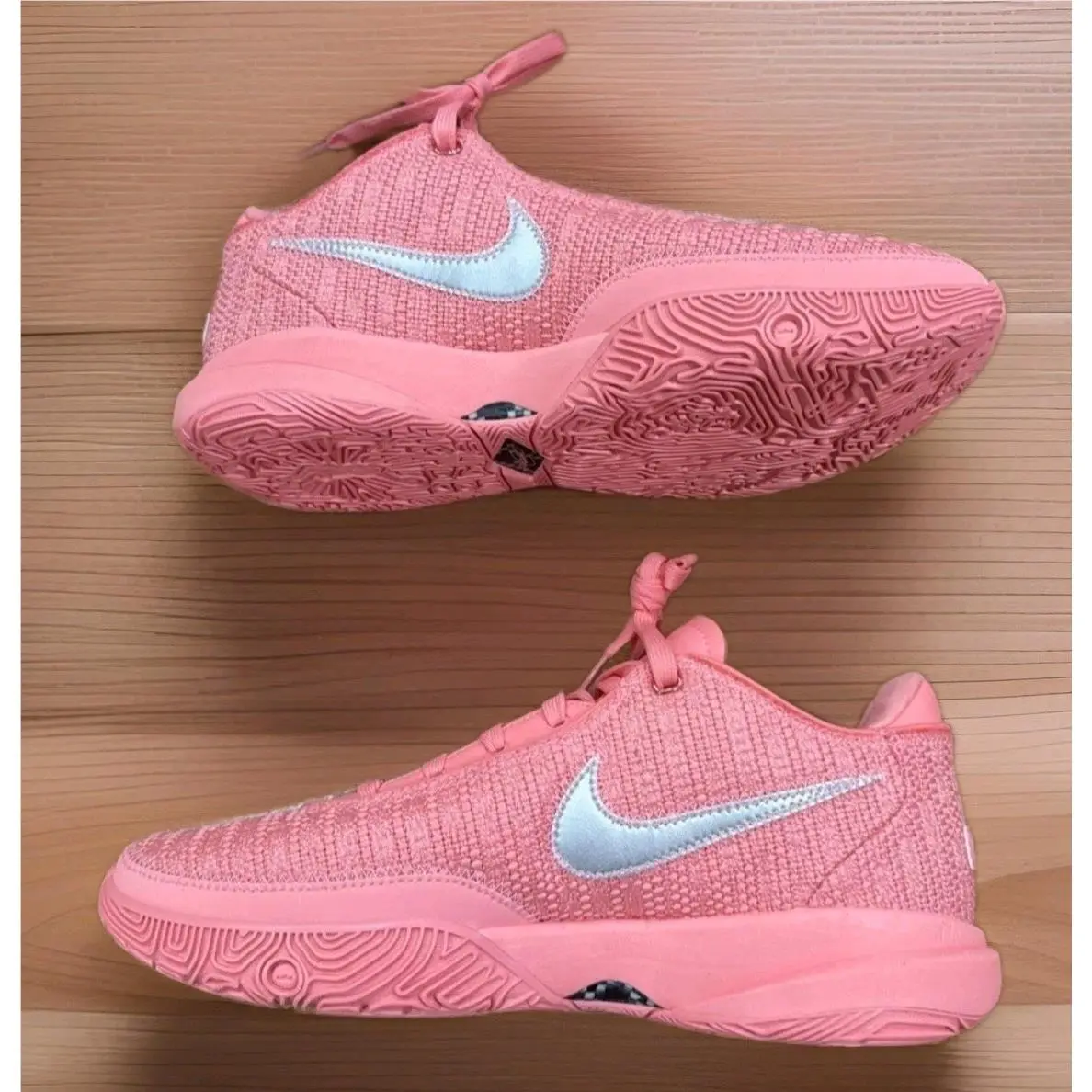 Nike Lebron XX 20 Pink Diamond Basketball Shoes Men`s 9.5 Wmn 11 DJ5423-600