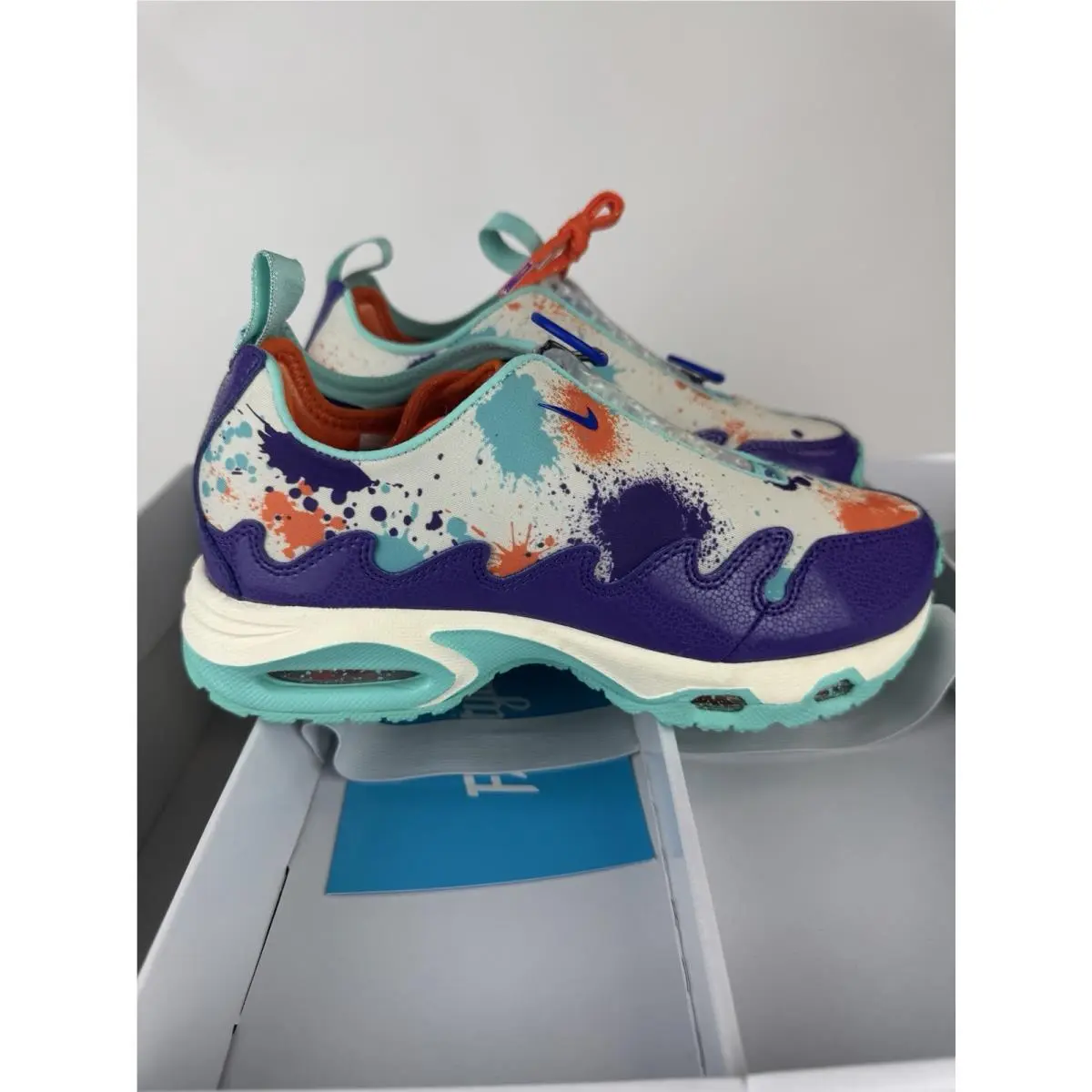 Nike Air Max Sunder Doernbecher Quinn Size 6.5 Womens / 5 Mens