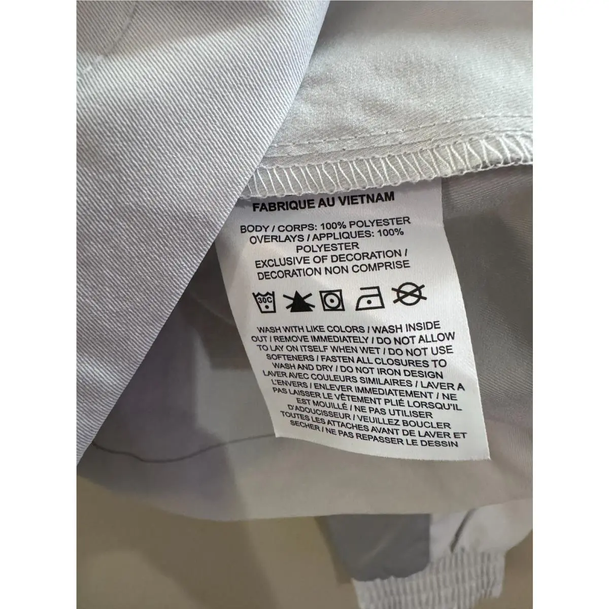 Nike clothing - Grey (UPC: 197602348057) 6