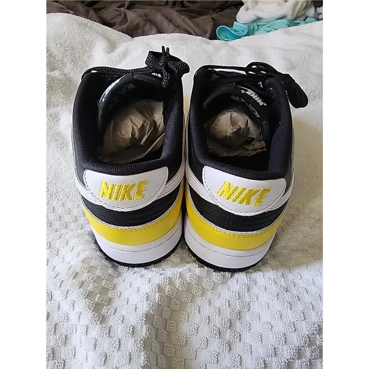 Nike shoes - Nike Dunks - Dunks - black/yellow 3