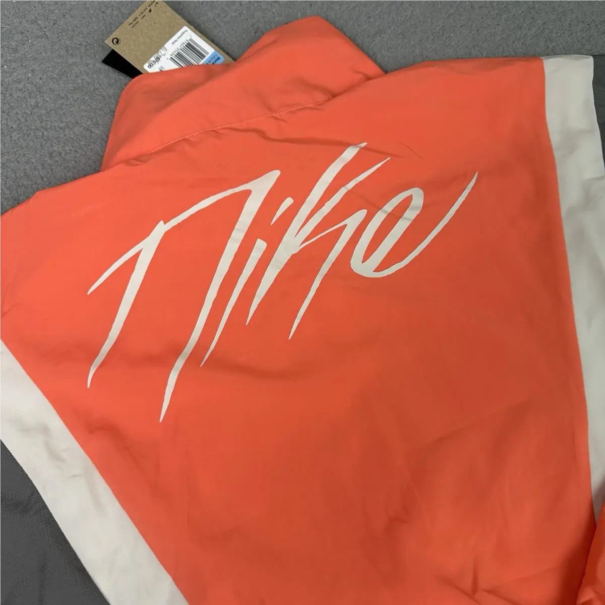 Nike clothing - Nike Dri-Fit - Orange 4