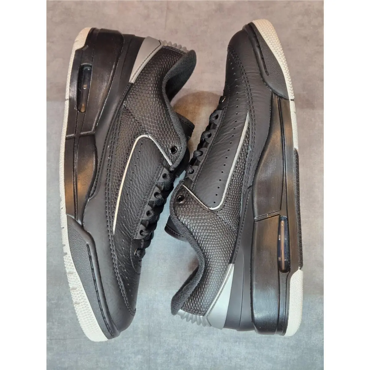 Nike shoes - Nike 3 - FD0383-001 - Black 1