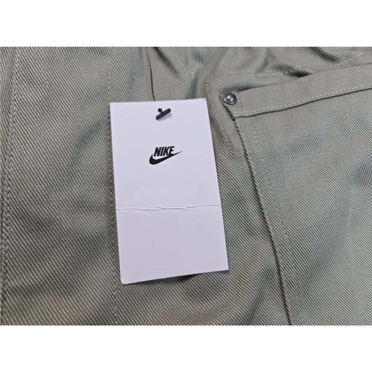 Nike clothing - Nike Life Utility Cargo Pants - HJ0643-320 - Green 6