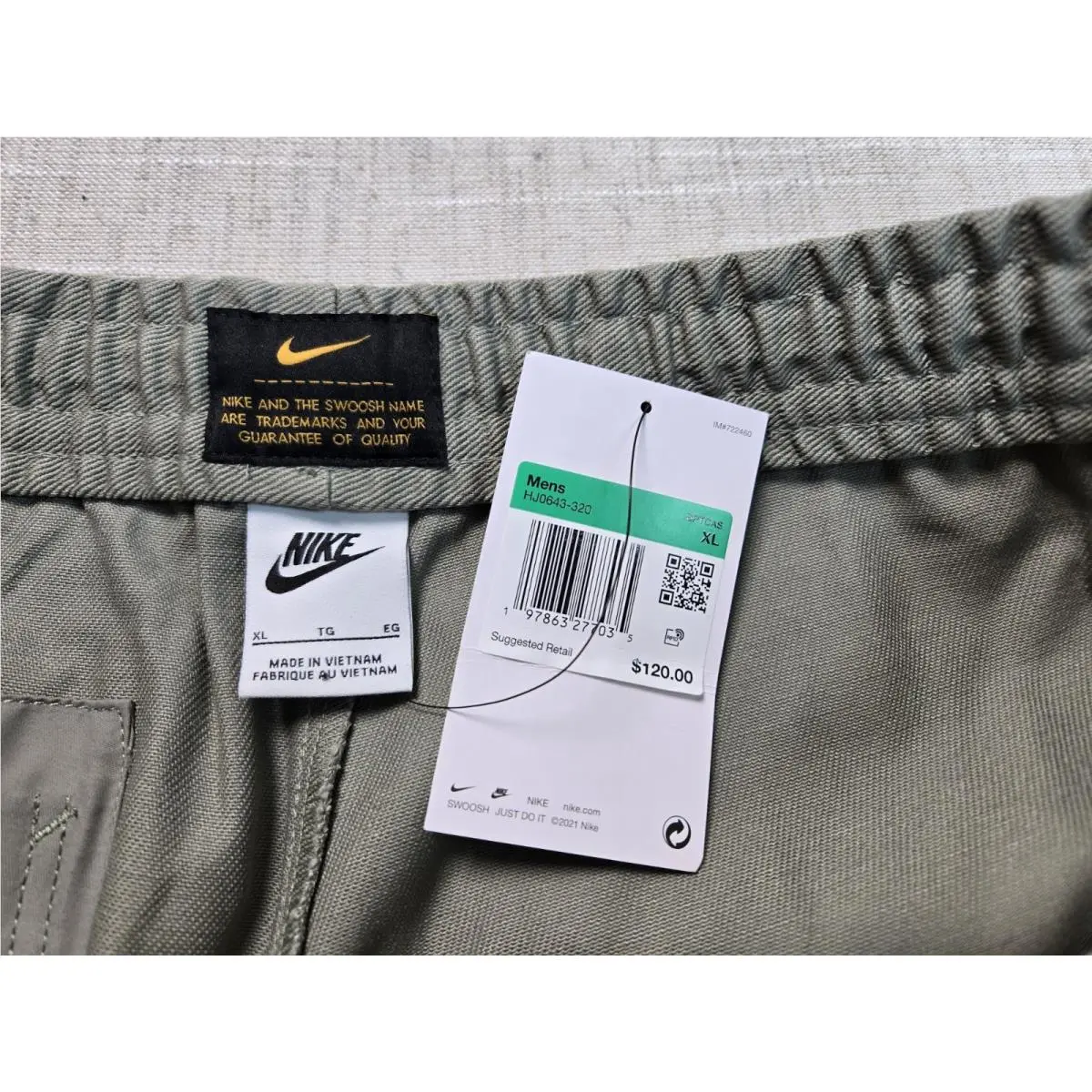Nike clothing - Nike Life Utility Cargo Pants - HJ0643-320 - Green 7