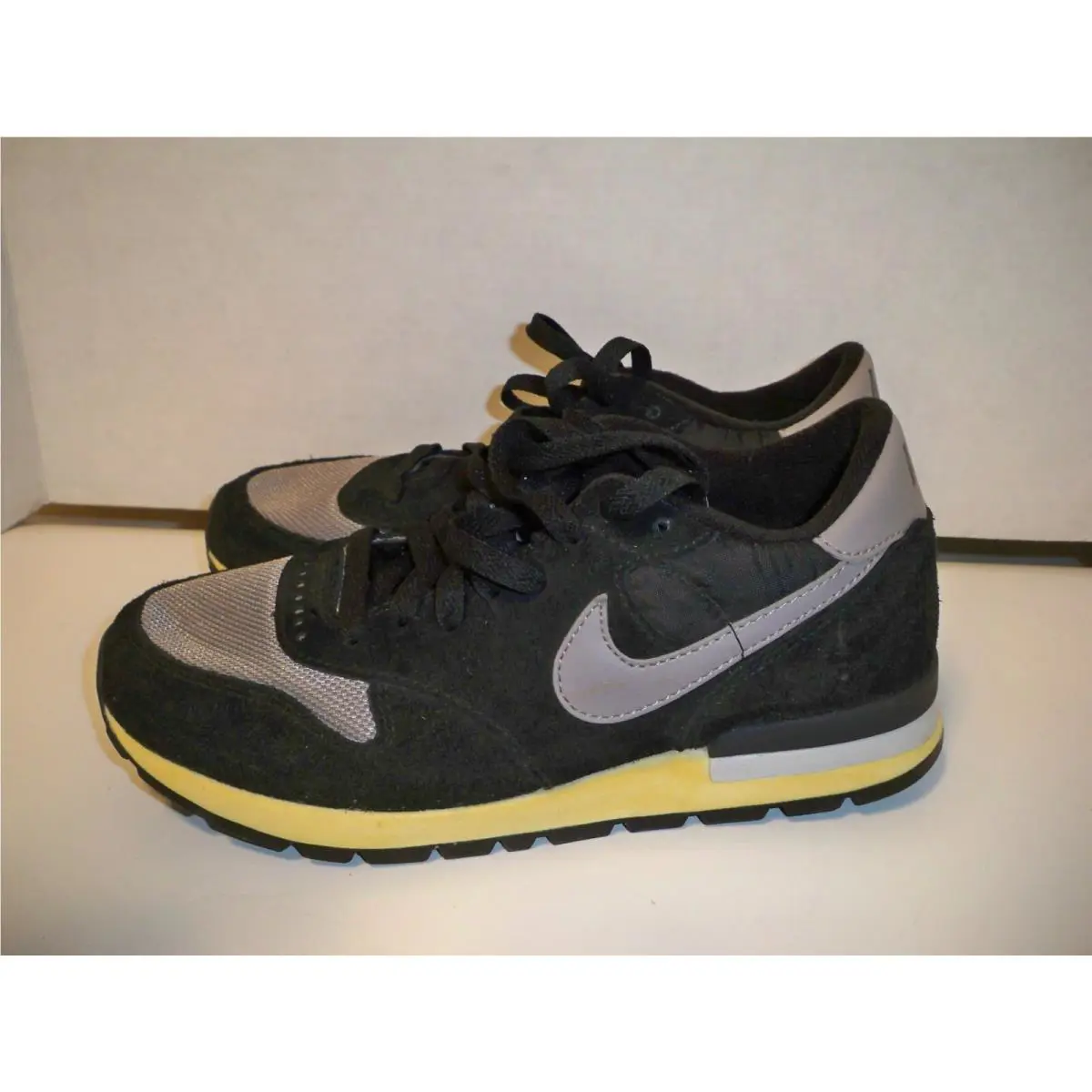 Nike shoes - Nike Air Epic - Air Epic - 532469-010 - Black 3