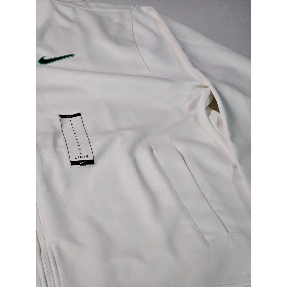 Nike clothing - White 5