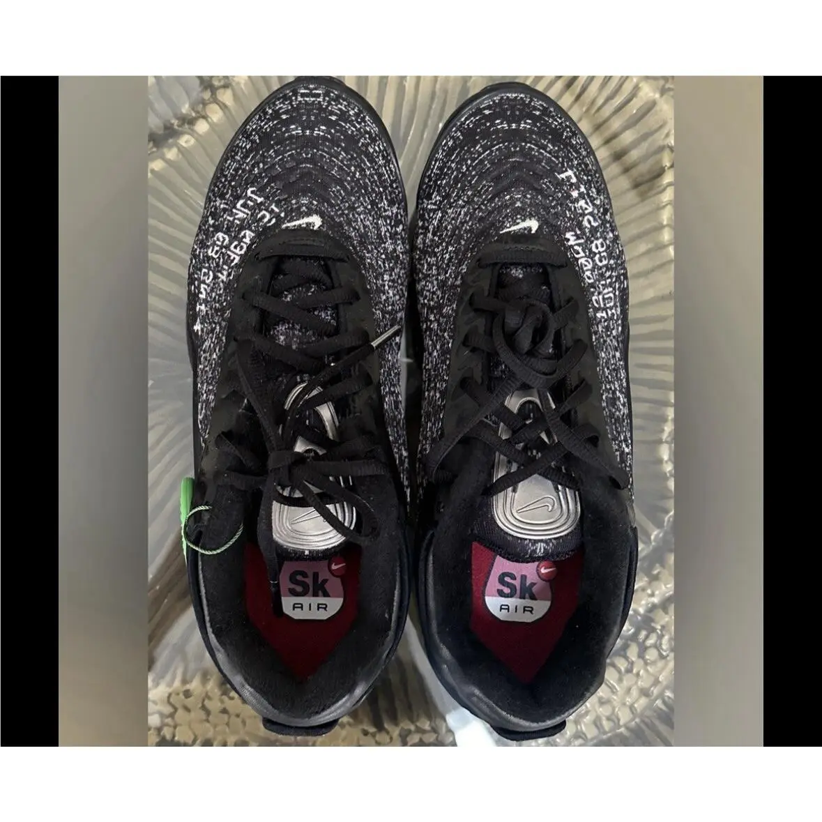 Nike shoes - Nike Air Max Deluxe - Air Max Deluxe - AQ9945-001 - Black 3