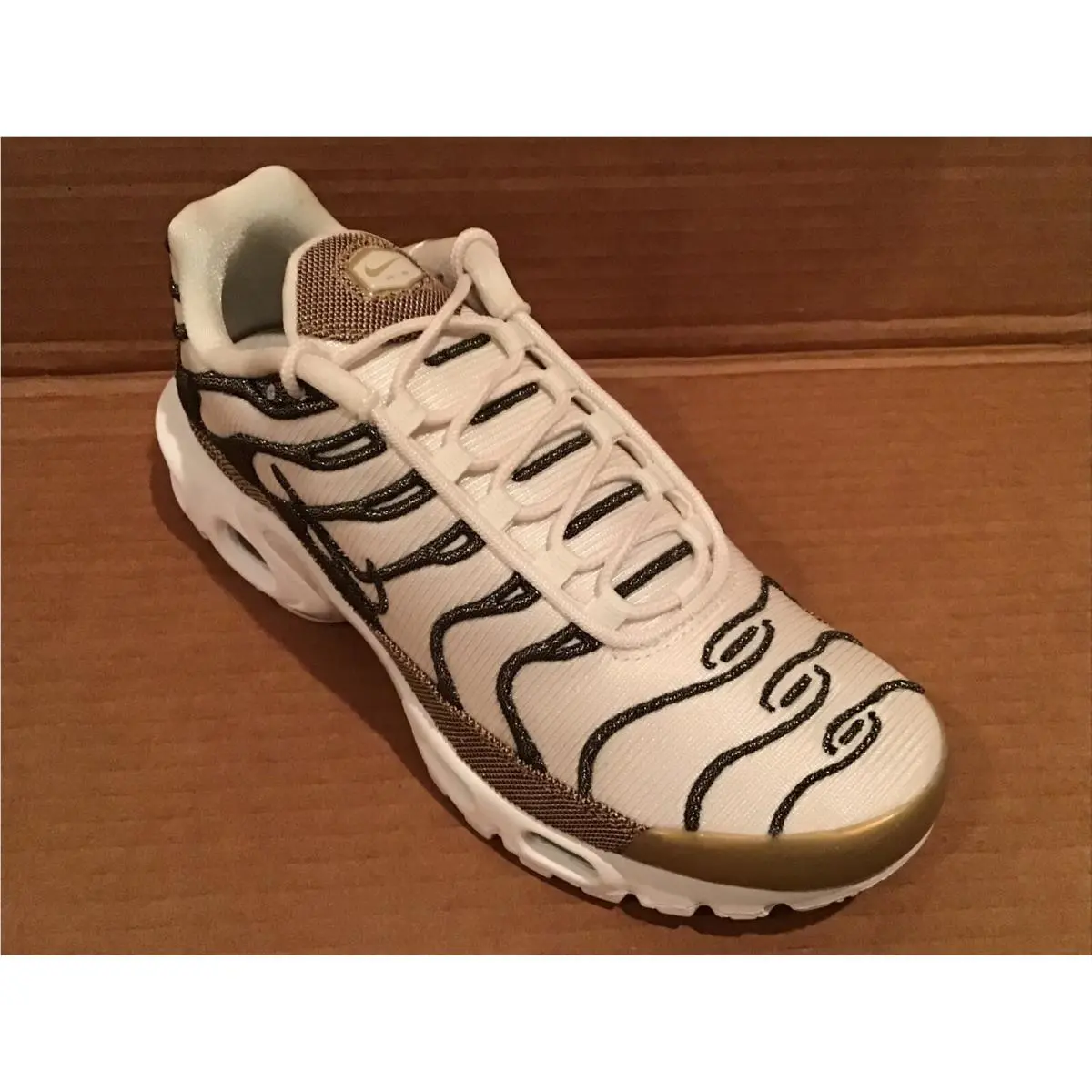 Nike shoes - Nike Air Max Plus - Air Max Plus - Gold 4