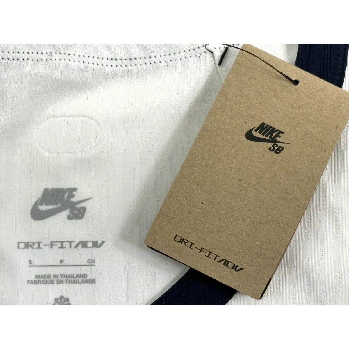 Nike clothing - Nike Dri-Fit - FZ4073100 - White 7