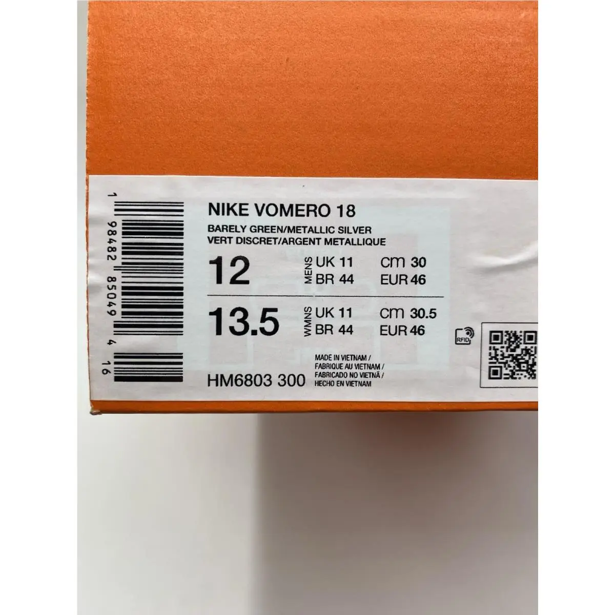 Nike shoes - Nike Vomero 18 - Vomero - HM6803-300 - Barely Green/Metallic Silver (UPC: 198482850494) 6