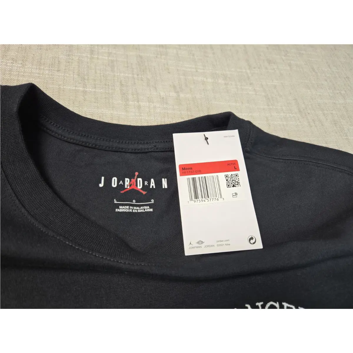 Nike clothing - Black Red 13