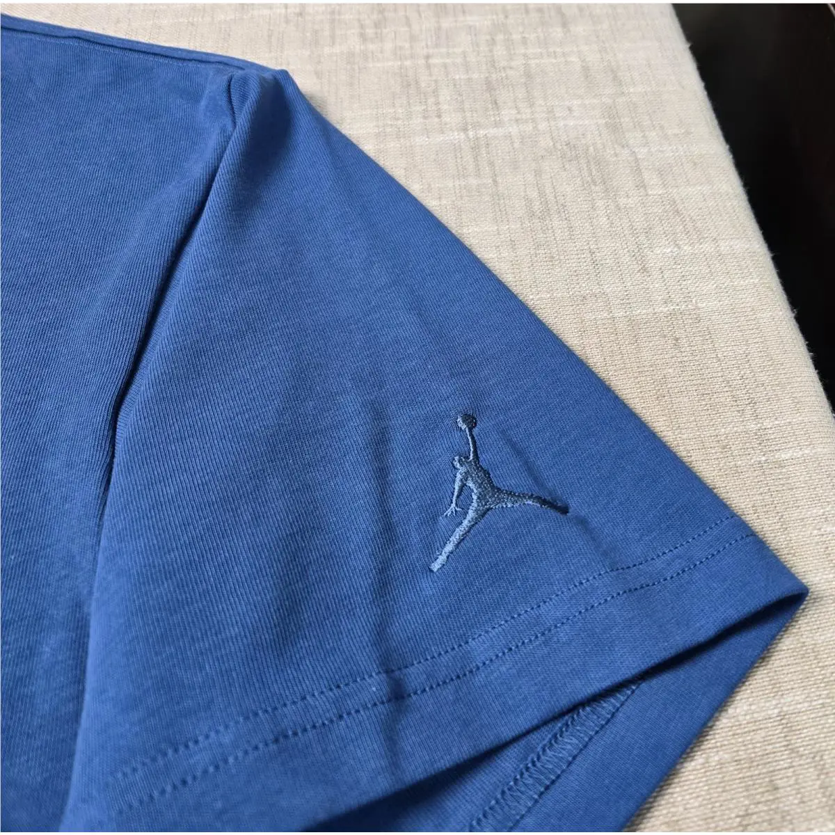 Nike clothing - Blue Red 4