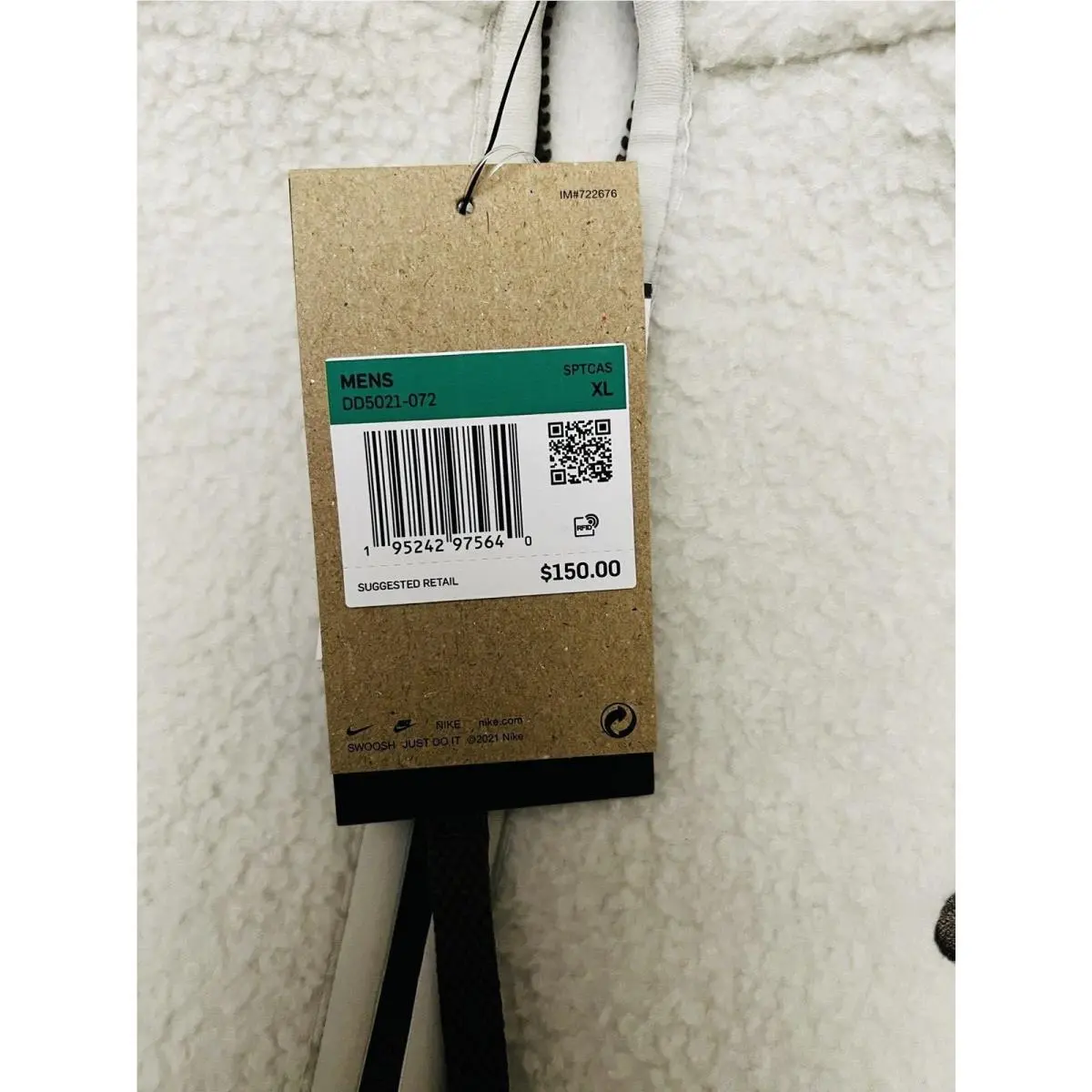 Nike clothing - DD5021072 DV5021-072 - DD5021072 DV5021-072 - Beige (UPC: 195242975640) 8