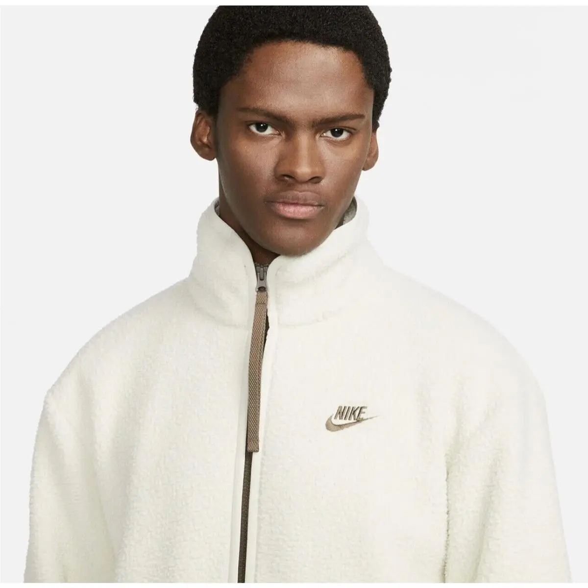 Nike clothing - DD5021072 DV5021-072 - DD5021072 DV5021-072 - Beige (UPC: 195242975640) 4
