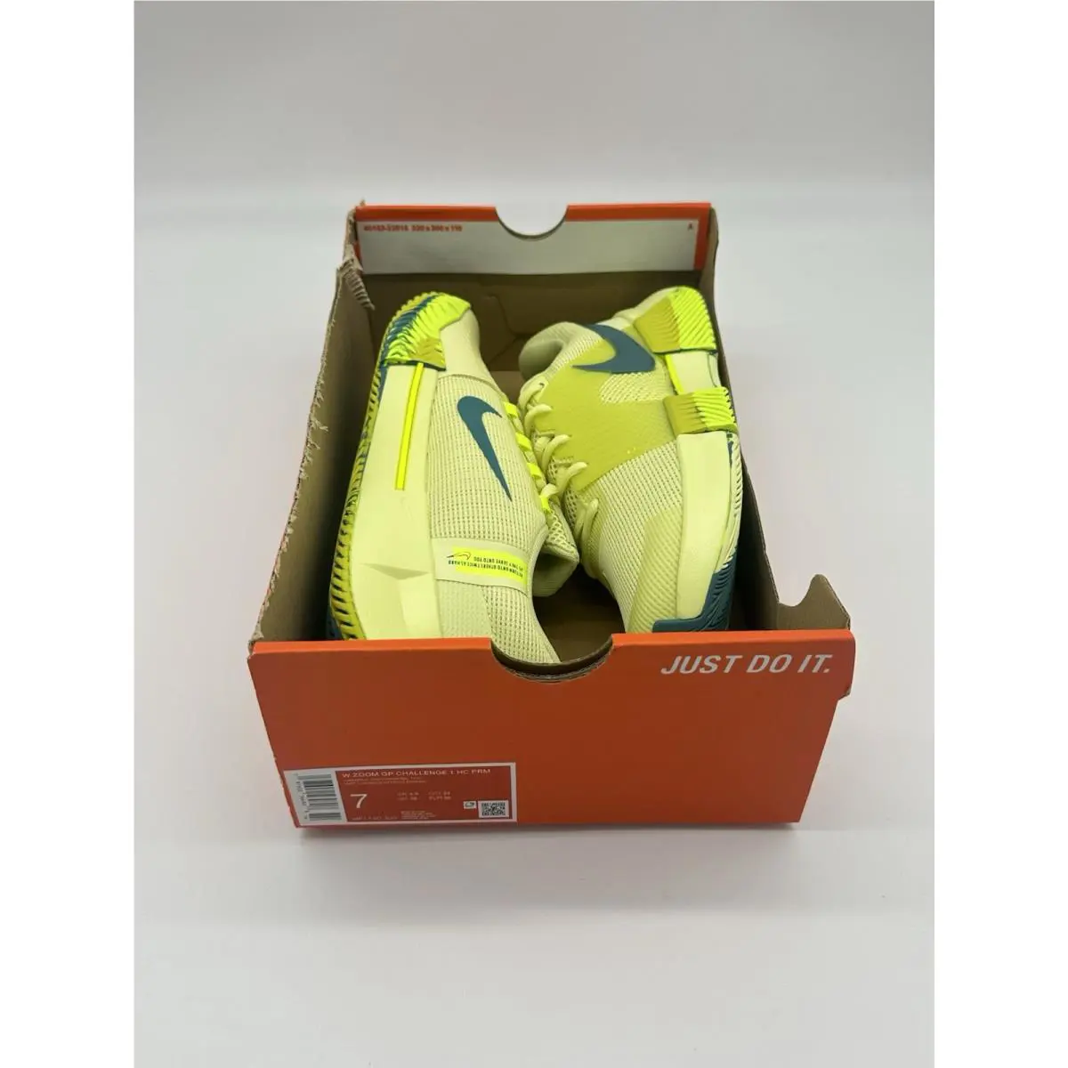 Nike shoes - Nike Zoom GP Challenge 1 HC PRM - HF1140-300 - Luminous Green (UPC: 197602564808) 8