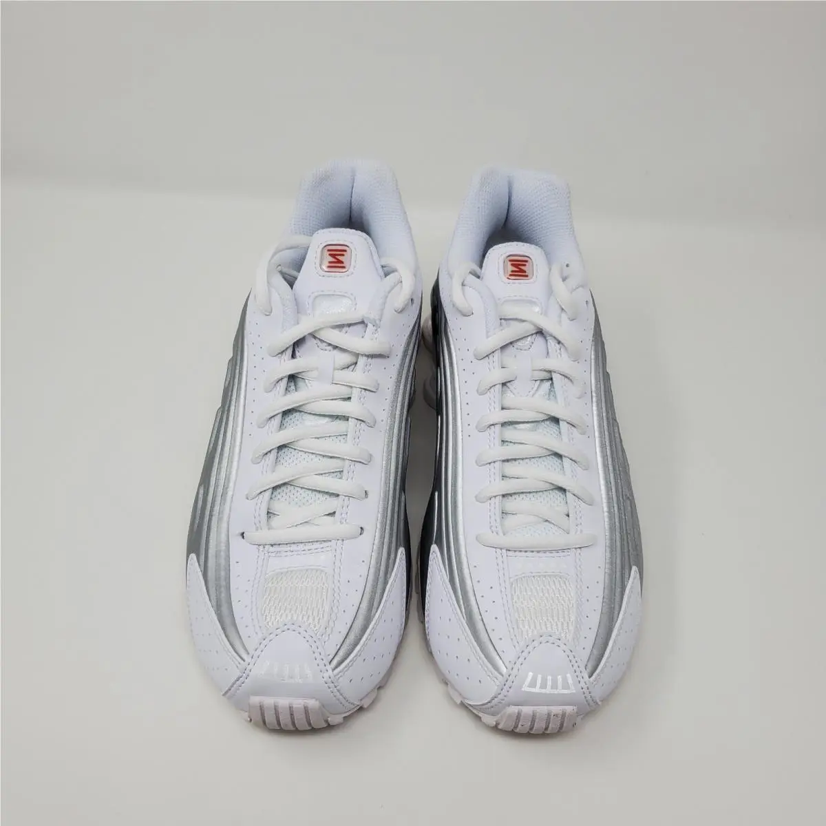 Nike shoes - Nike Shox R4 - Shox - White 0