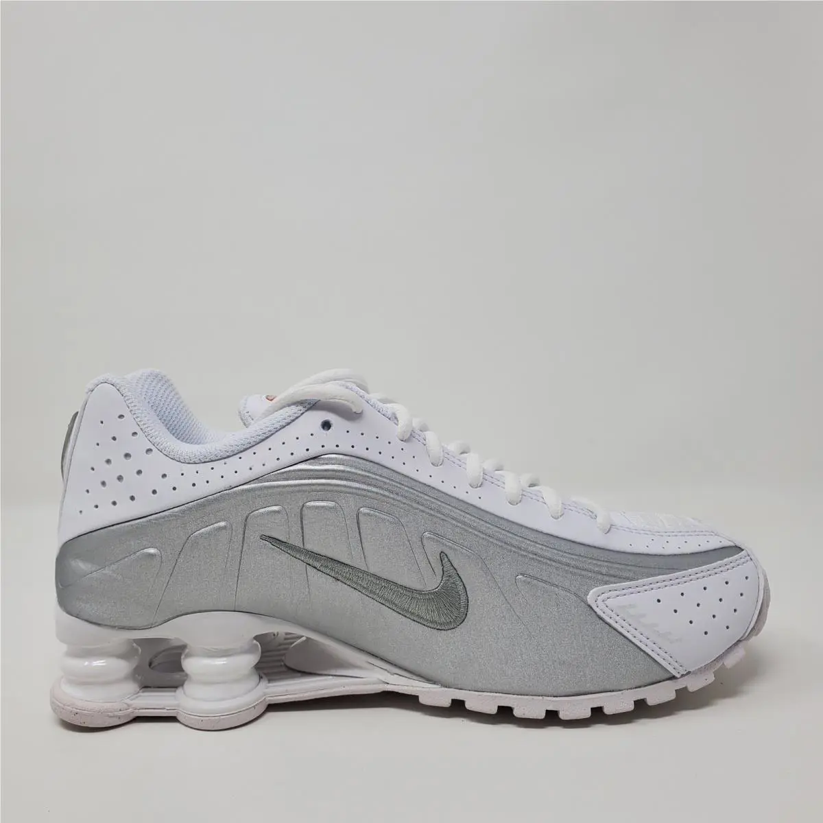 Nike shoes - Nike Shox R4 - Shox - White 4