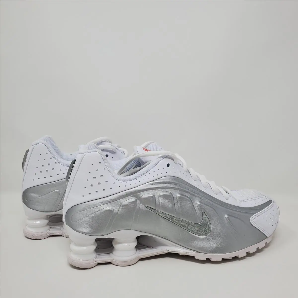 Nike shoes - Nike Shox R4 - Shox - White 5