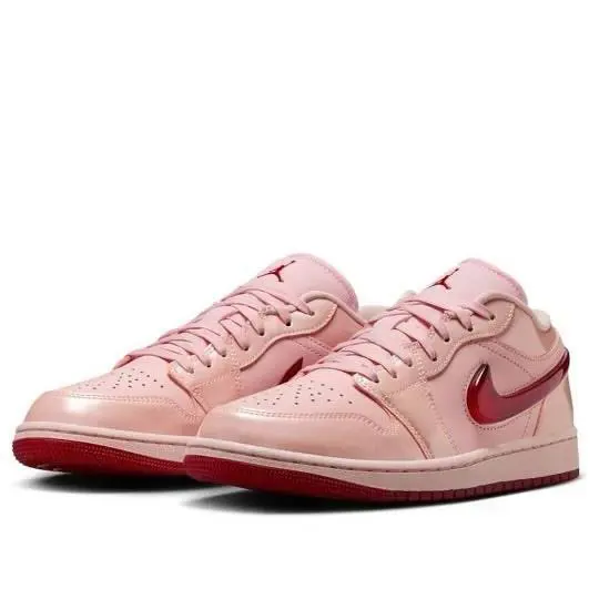 Nike shoes - Air Jordan 1 Low SE - Pink 4
