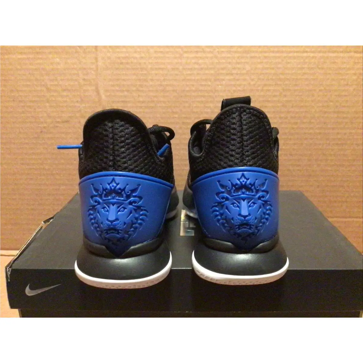 Nike shoes - Nike LeBron Witness - LeBron Witness - Black 5