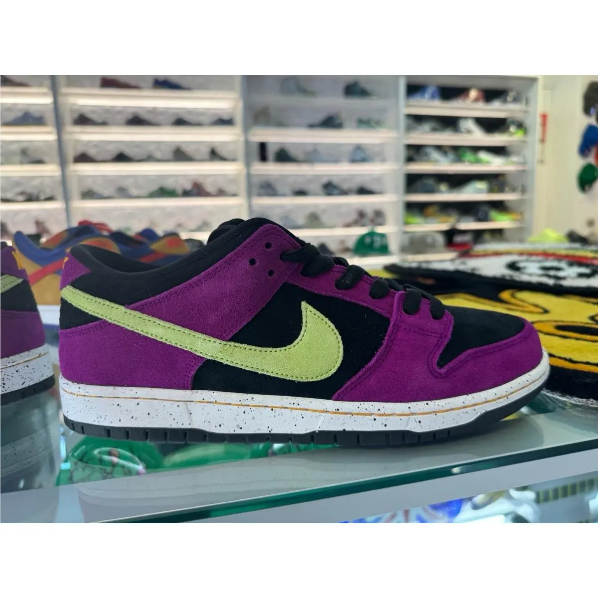 Nike shoes - Nike SB Dunk Low Pro ACG Terra Red Plum Sz 11M - BQ6817-501 - Red 0