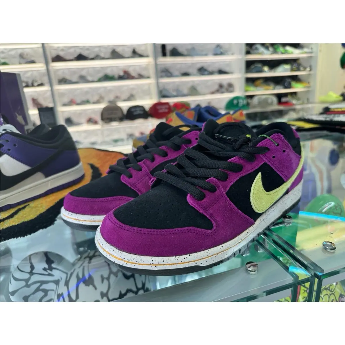 Nike shoes - Nike SB Dunk Low Pro ACG Terra Red Plum Sz 11M - BQ6817-501 - Red 1