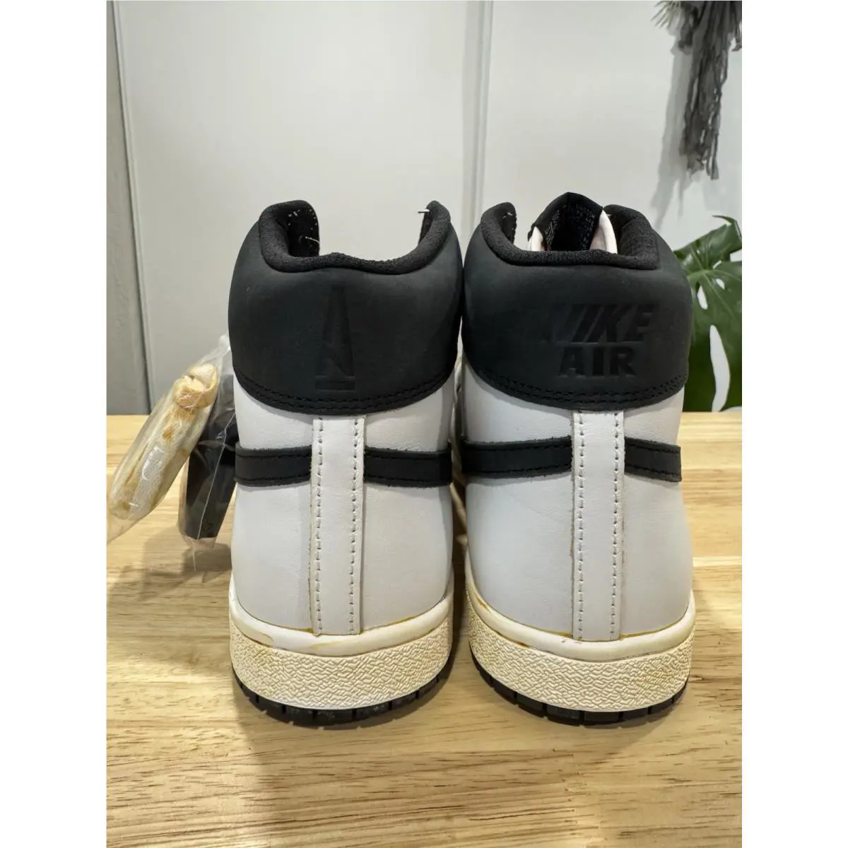 Nike shoes - Jordan Air Ship - Air Ship - DX4976-100 - White, Manufacturer: Summit White/Black 3